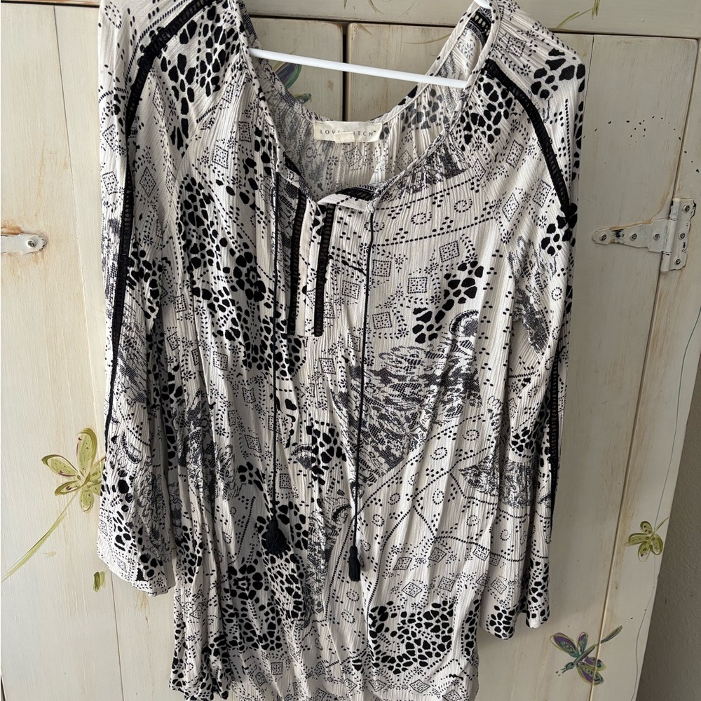 Black and White Patterned Women's Dress